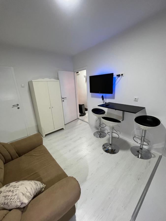 Apartman Paola - Massage Chair- 0-24 Self Check In Out- Zsupanya Kültér fotó